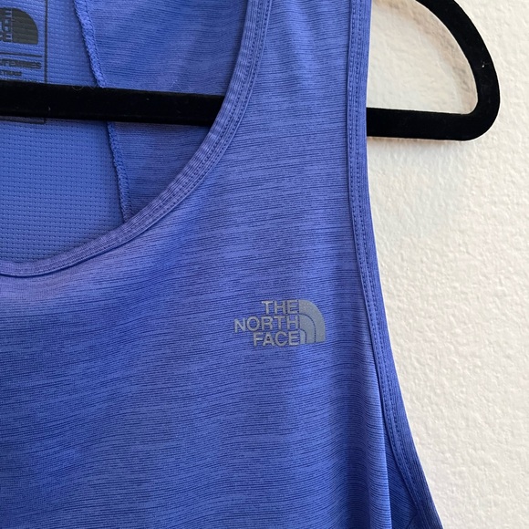 Lightweight Performance Tank Top Athleisure Workout Gym Hike Everyday Wear - Picture 3 of 11